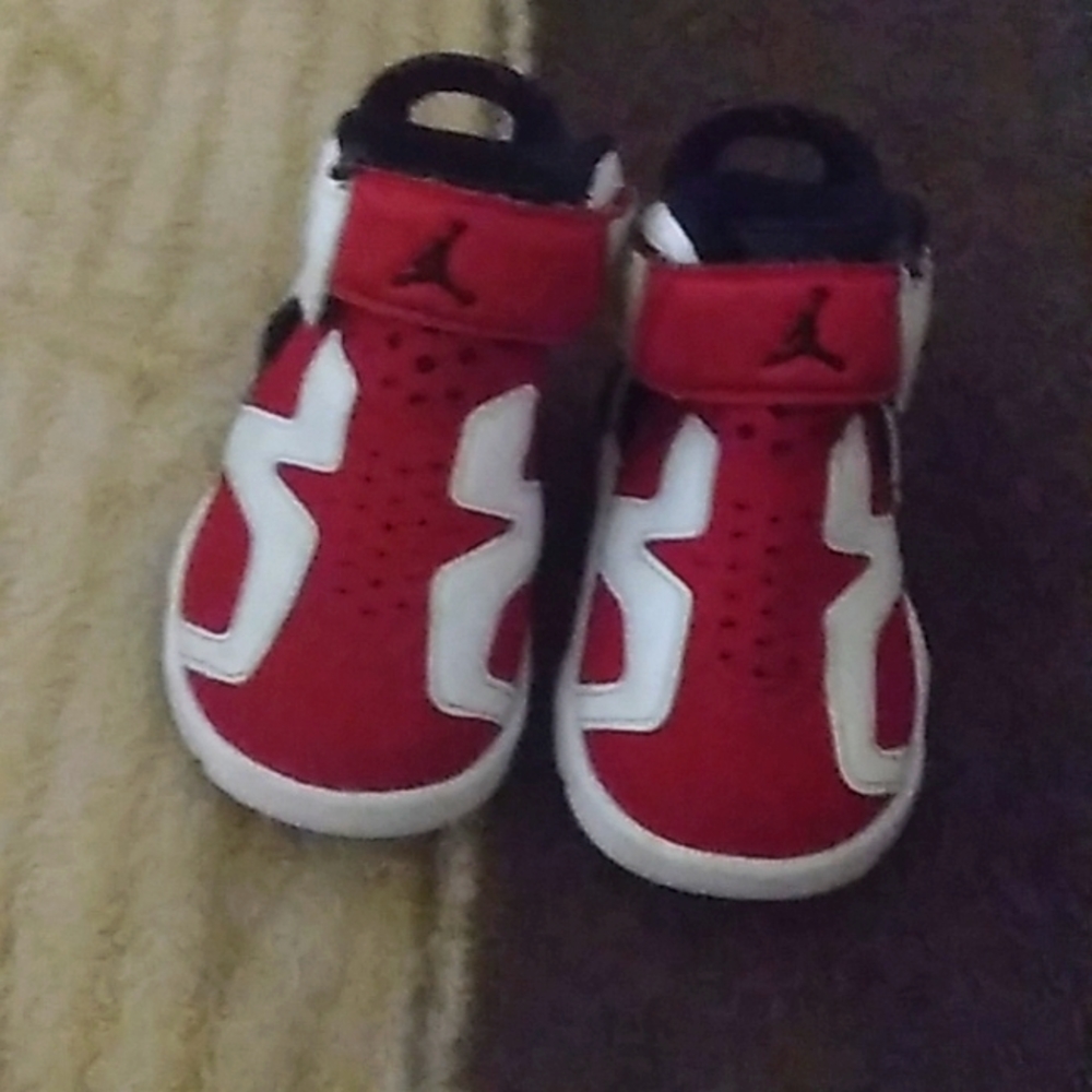 Bby sneakers 👟 Jordan's
